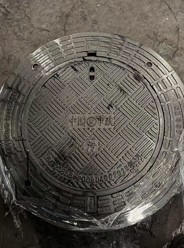 南皮球墨铸铁防沉降井盖展示